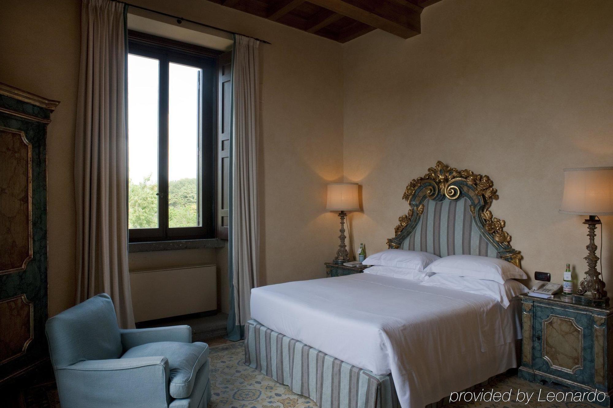 La Posta Vecchia Hotel 5*